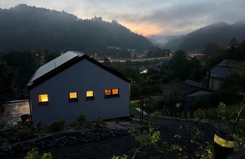 Hastiere-Lavaux Apartment | Pet-Friendly Meuse Cottage with Relaxing Hot Tub