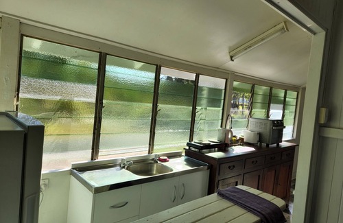 Mount Morgan Cabin | Meyenburg Unit 3, Fully self-contained private 1 bdrm unit, 1Db, 1 Ksb, 2 Sb's