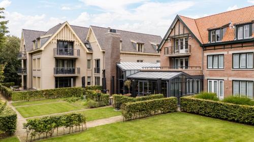 Domburg Hotel | Relax at Mezger Lodges: Oceanfront, Pet Friendly & More