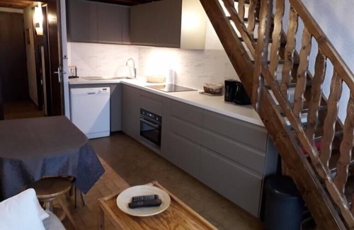 La Rosiere Apartment | Cozy Mezzanine Studio for 6 in La Rosière 1850