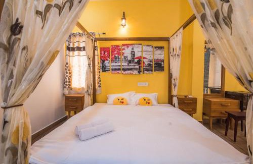 Kalapet House | Relaxing Mezzanine Villa with Hot Tub & Top Guest Ratings