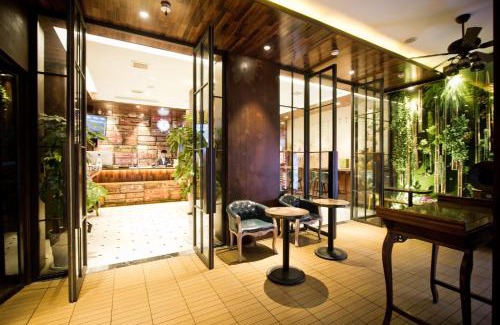 Zhanqiao Hotel | Discover MG Hotel: 4-Star Comfort with Family-Friendly Amenities
