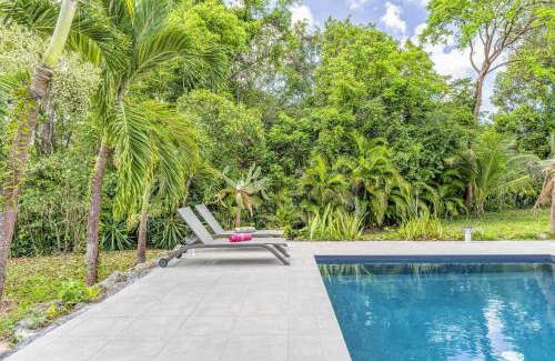 Grand-Bourg Villa | Discover mggb05: Family-Friendly 4-Star Retreat with Pool