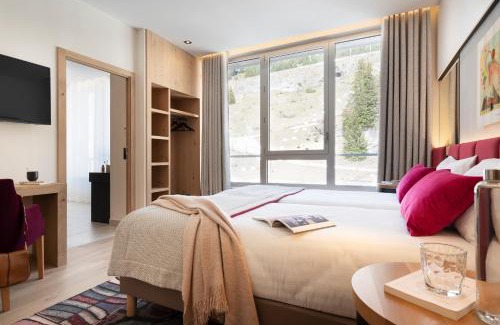 Flaine Hotel | Hôtel Alhena: Oceanfront Retreat with Spa & Pool Access