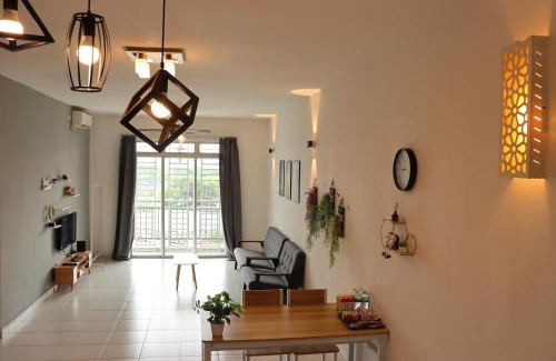 Taman Desa Tebrau Apartment | Modern Comfort at F04-Ikea Tebrau Near Aeon Tebrau City