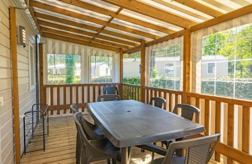Ronce-les-Bains Other | Oceanfront Retreat at Mh 169 Ronce les Bains - Rated 9/10