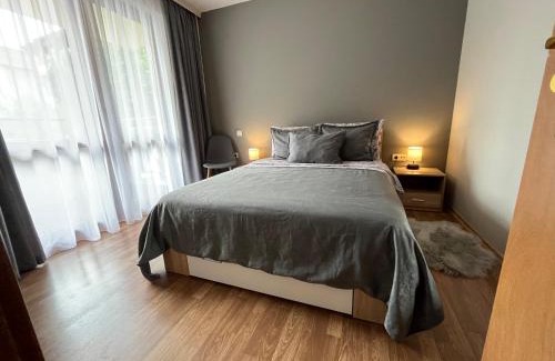 Kvartal Noviya Grad Apartment | Budget-Friendly MH Apartments: Guest Rated 9.8 & Child Friendly