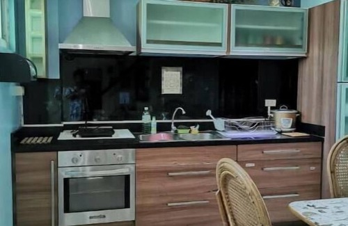 San Juan Apartment | MH Libnos Room in Urbiztondo, San Juan, LU