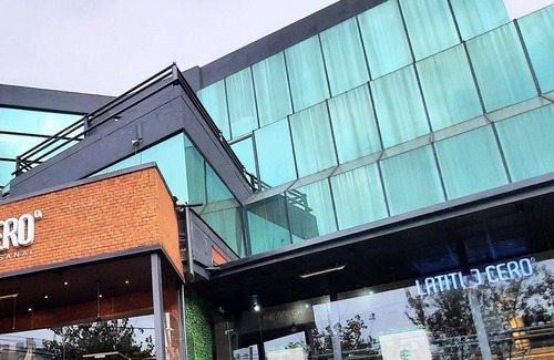 Gonzalez Suarez House | Central MH Suite Standard with Breakfast & Accessibility