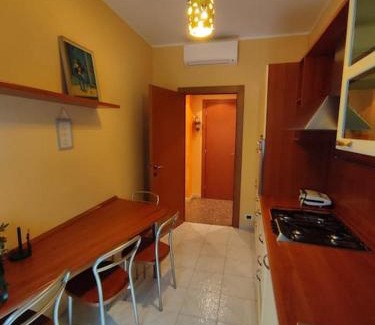 Lambrate Apartment | Experience the Heart of Piazza at Mi Affaccio Sulla Piazza