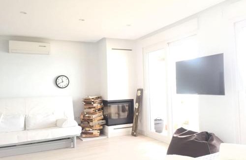 Sector C - Cerceta Apartment | Oceanfront MI BARCO Loft with Pool & Hot Tub