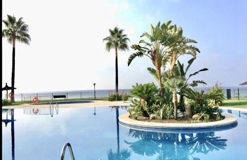 Sitio de Calahonda Apartment | Coastal Retreat: MI CAPRICHO B12 - Beachfront Bliss