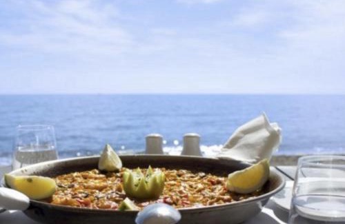 Sitio de Calahonda Apartment | Coastal Retreat: MI CAPRICHO B12 - Beachfront Bliss