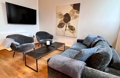 Bahnhofsvorstadt Apartment | Discover Mi Casa: Centrally Located 3-Room Retreat in Bremen