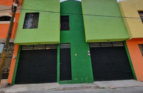 Uriangato Apartment | Pet-Friendly Retreat: Mi Casa Near the Border Line