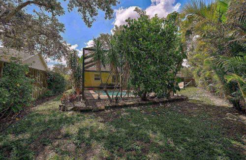 Trailer Estates House | Discover Comfort at Mi Casa Su Casa - Pet and Child Friendly