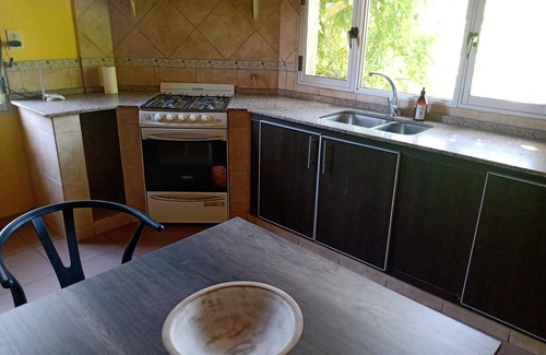 Lago Puelo Apartment | Comfortable Stay at Mi Casa Tu Casa with Family-Friendly Amenities