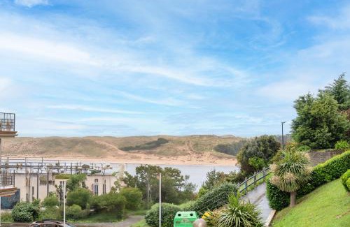 Mogro Apartment | Oceanfront Retreat: Mi Casita Del Norte, Rated 8.5/10