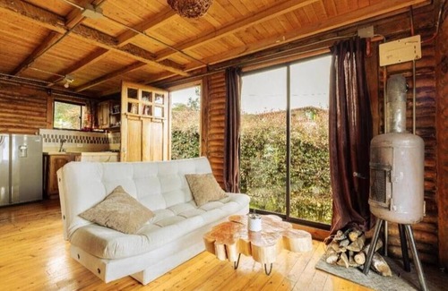 Medellin Cabin | Discover Mi Lugar Secreto: Family & Pet-Friendly Retreat
