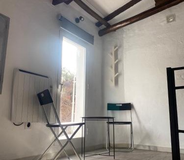 Constantina House | Cozy Retreat at Mi Pequeño Refugio for Family Getaways