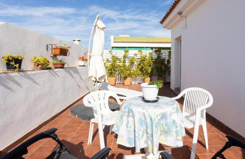 Playa San Juan Apartment | Family-Friendly Retreat at Mi Posadita - Mochima