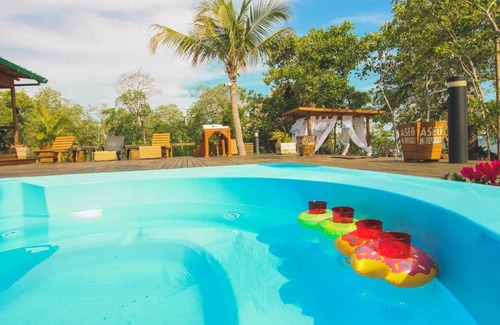 Isla Tintipan Cabin | Discover Mi Refugio en Isla Tintipán with Private Beach Access