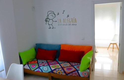 San Fernando Apartment | Pet-Friendly Universo: Guest Rated 8.8 for Family Fun