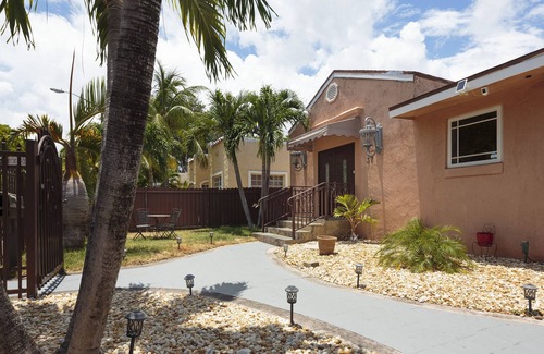 Buena Vista House | Explore Miami Design District: 3BR with Pool & Ocean View