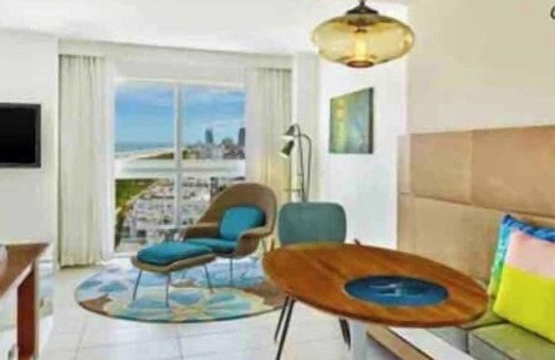 South Beach Resort | Miami Royal Palm, South Beach, Hot Tub, Pool, Beach