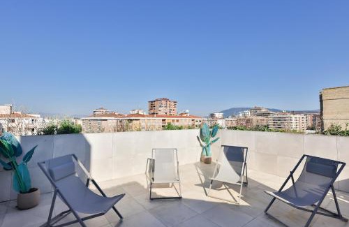 Iturrama Apartment | Inviting Micampus Pamplona: Wheelchair Accessible Stay