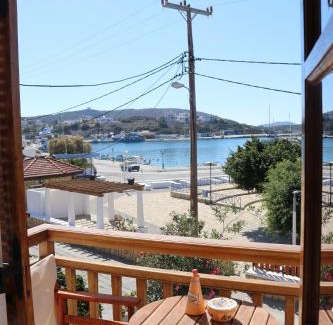 Lipsoi Apartment | Pet-Friendly Michalis Studios with Excellent 9.2 Rating