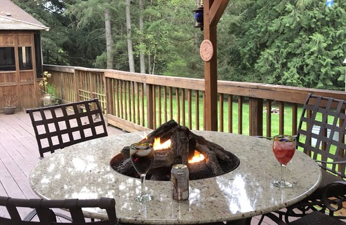Hockinson Apartment | Discover Michee’s Place Hilltop: Pool & Ocean View Retreat