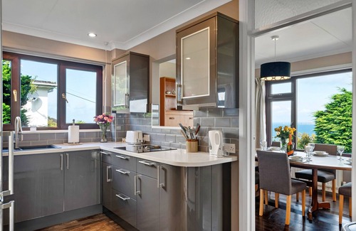 Carbis Bay Ski Chalet | Michel