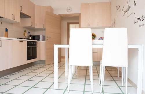 Civitavecchia Apartment | Michelangelo Apartment: Tranquil Retreat by the Ocean