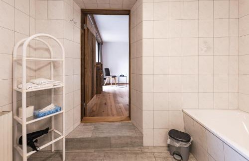 Lavant House | Relaxing Michelerhof - Adults-Only Stay with Ocean Views