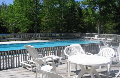 Menonaqua Beach Condo | Unforgettable Michigan Beach Getaway at Harbor Cove