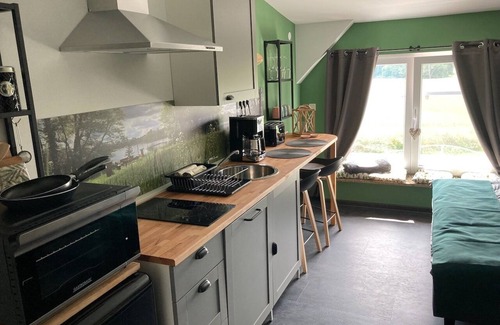 Friedrichswalde Apartment | Guest Rated 10/10 Micro-Apartment "Wald" with Ocean Views