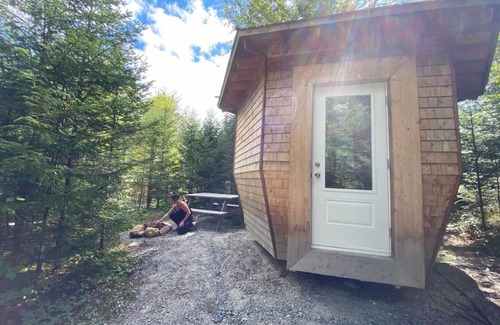 Harrington Cabin | Micromaison - Harrington, Canada