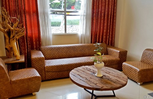 Baguio Hotel | Discover Microtel by Wyndham Baguio: Top Rated & Family-Friendly