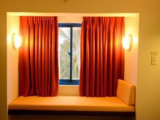 San Pedro Resort | Cozy Microtel by Wyndham with Private Beach & Ocean Views