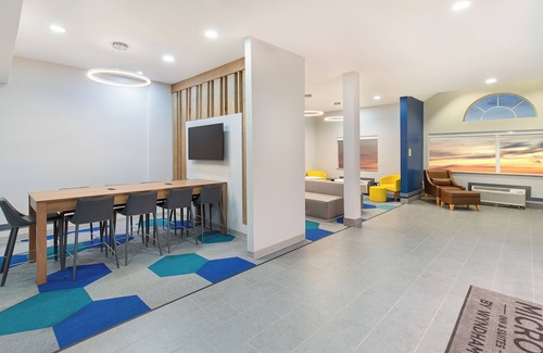 Fortson Hotel | Discover Microtel Inn and Suites: Ideal for Families & More