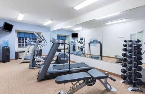 Scotlandville Hotel | Discover Comfort at Microtel Inn & Suites Baton Rouge Airport