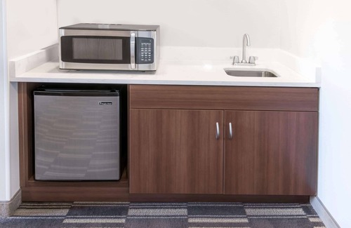 Fishers Hotel | Discover Microtel Inn by Wyndham Victor/Rochester Getaway