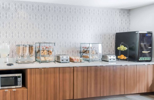 Fishers Hotel | Discover Microtel Inn by Wyndham Victor/Rochester Getaway