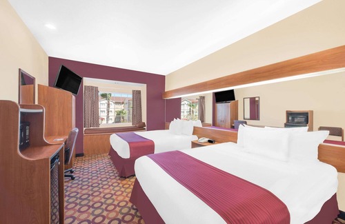 Aransas Pass Hotel | Family-Friendly Microtel Inn & Suites Near Corpus Christi