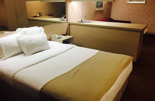 Baldwinsville Hotel | Convenient Microtel Inn & Suites: Accessible Comfort Awaits