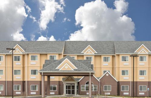 Beaver Falls Hotel | Pet-Friendly Microtel Inn & Suites in Beaver Falls