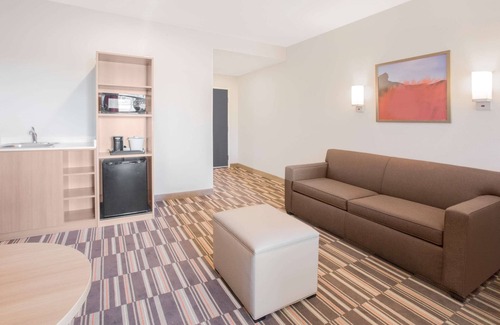 Cuauhtemoc Hotel | Guest Rated: 9.2 at Microtel Inn & Suites Cuauhtemoc