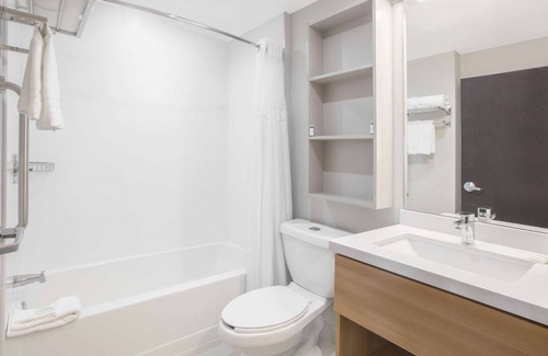Cuauhtemoc Hotel | Guest Rated: 9.2 at Microtel Inn & Suites Cuauhtemoc
