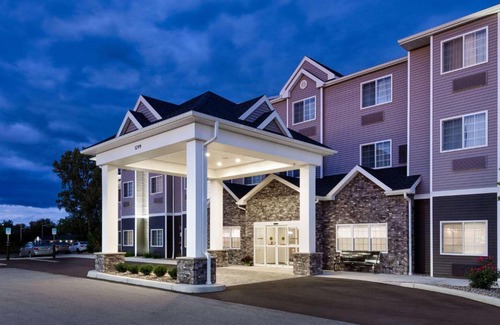 Farmington Hotel | Top-Rated Microtel Inn & Suites: Pet-Friendly Comfort